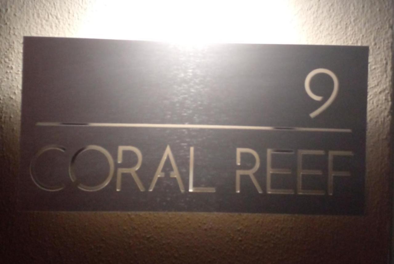 Coral Reef Apartments St. Paul's Bay Esterno foto