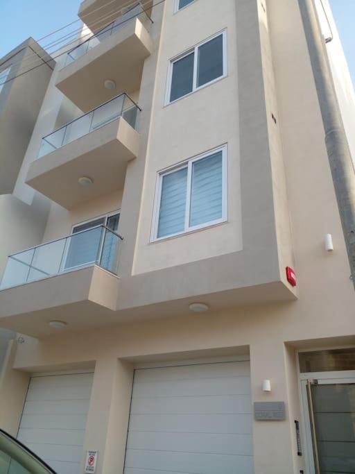 Coral Reef Apartments St. Paul's Bay Esterno foto